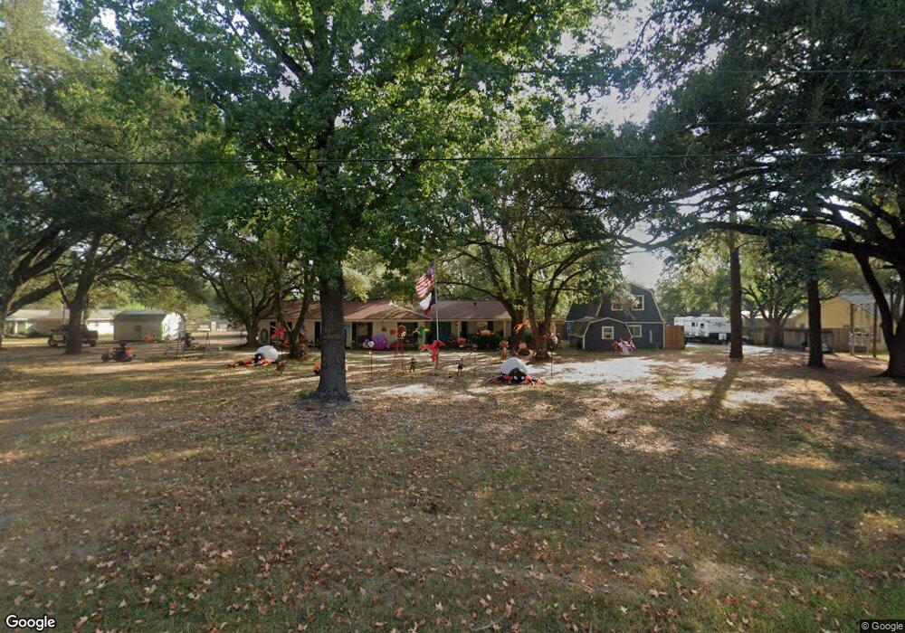 304 Walnut St, Waller, TX 77484 - photo 1