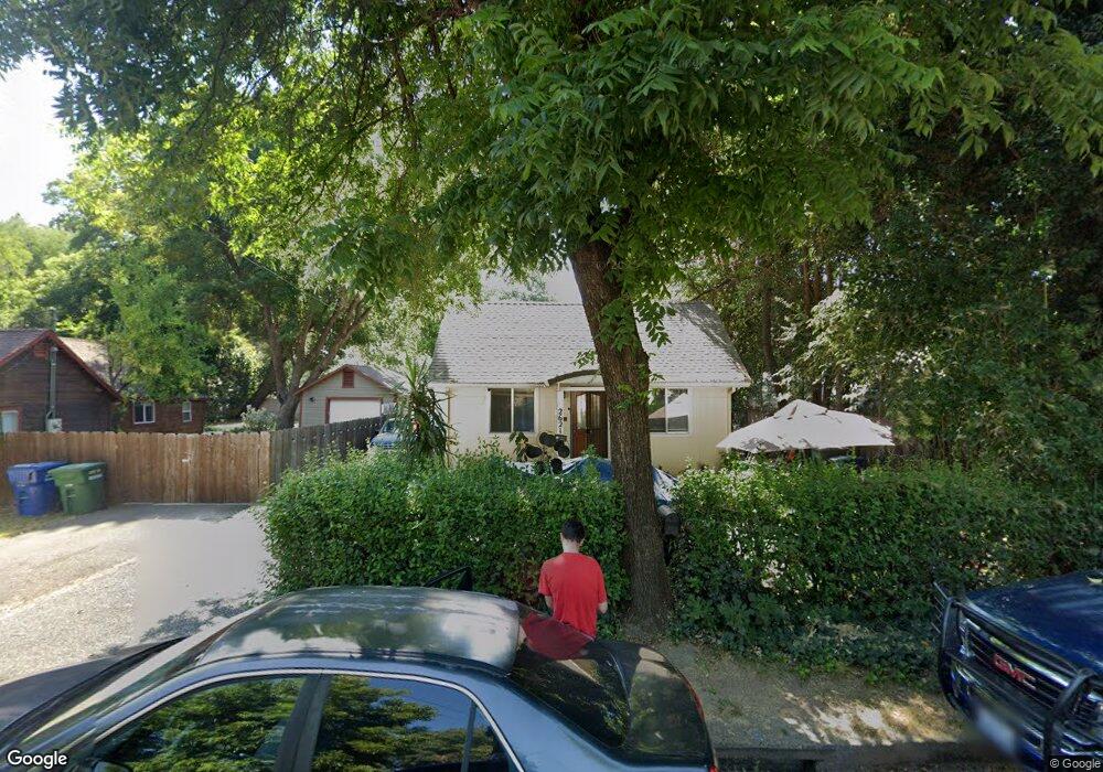 2621 Russell St, Redding, CA 96001 - photo 1