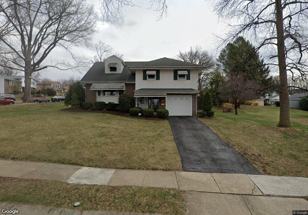 345 S Miller St, Reading, PA 19607 - photo 1