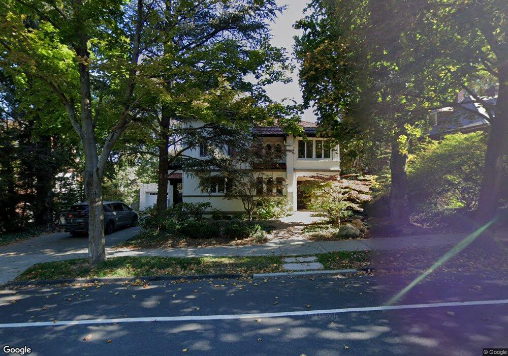 11 Clinton Rd, Brookline, MA 02445 - photo 1