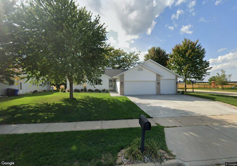 126 4th St, Brooklyn, WI 53521 - photo 1