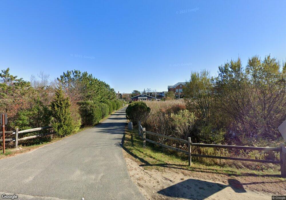 12 Beach Rd, Vineyard Haven, MA 02568 - photo 1