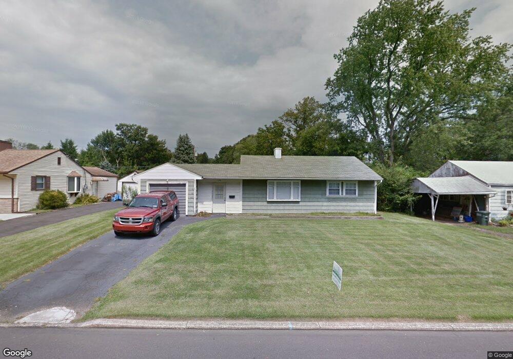 1028 Willopenn Dr, Southampton, PA 18966 - photo 1