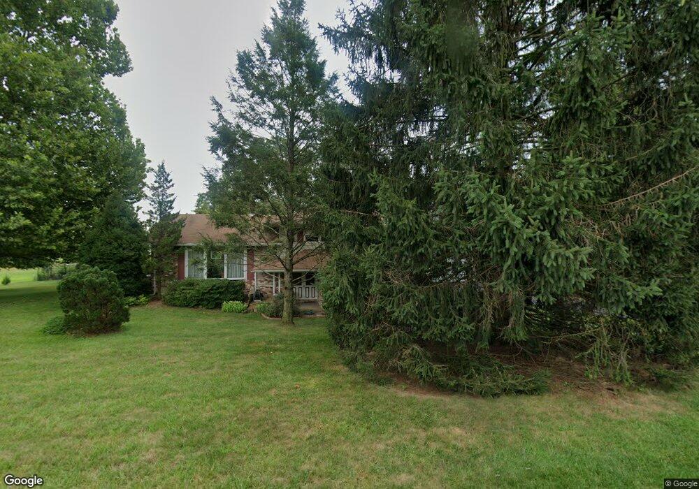 905 Lee Ave, Sykesville, MD 21784 - photo 1