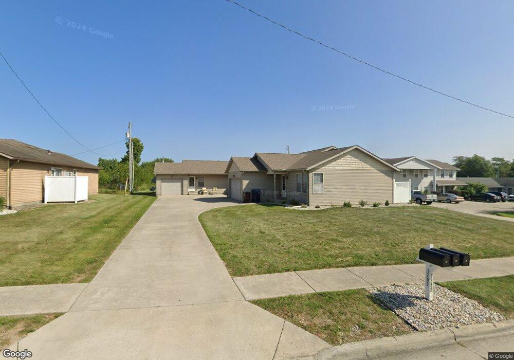 1292 Pebble Creek Dr, Lima, OH 45801 - photo 1