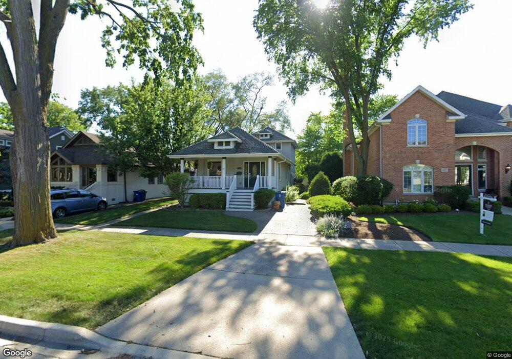 244 N Maple Ave, Elmhurst, IL 60126 - photo 1