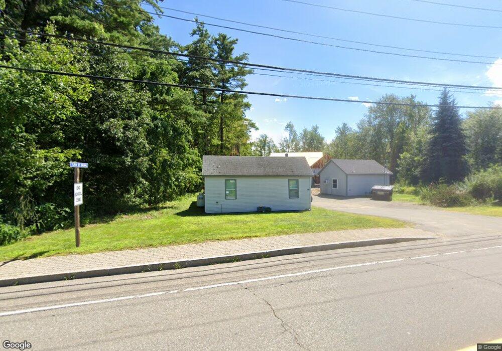 178 Sanford Rd, Wells, ME 04090 - photo 1