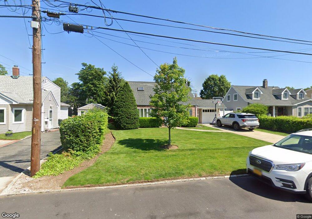 216 Fairfield Ave, Carle Place, NY 11514 - photo 1