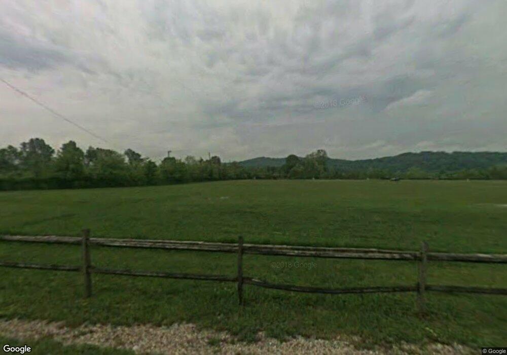 2601 Virginia Ave, Dunbar, WV 25064 - photo 1