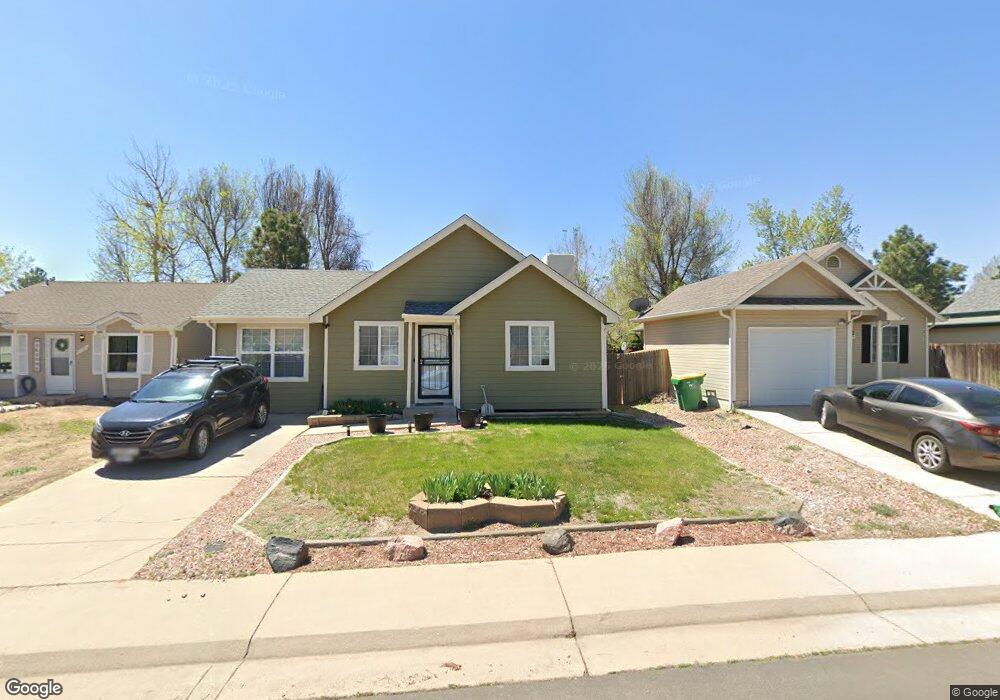17512 E Whitaker Dr, Aurora, CO 80015 - photo 1