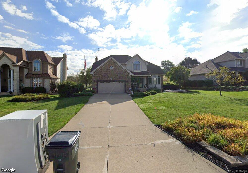 1855 Cedarhurst Dr, Wickliffe, OH 44092 - photo 1