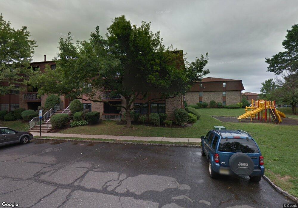 300C Alpine Way, Woodbridge, NJ 07095 - photo 1