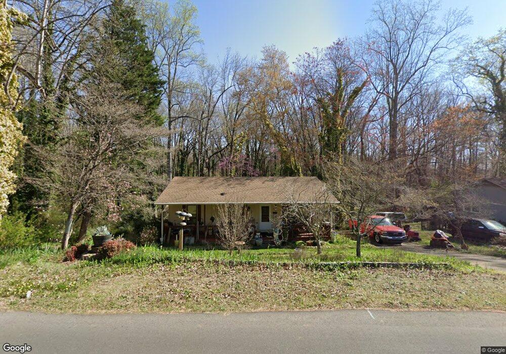 906 N Dogwood Ave, Siler City, NC 27344 - photo 1