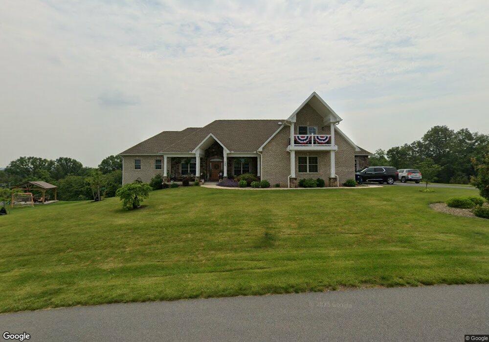 197 Lindman Dr, Chambersburg, PA 17202 - photo 1