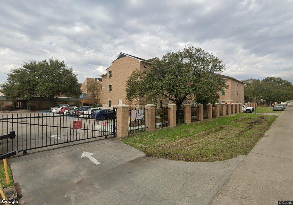 Bell Crest Apartments, Houston, TX 77009 - photo 1