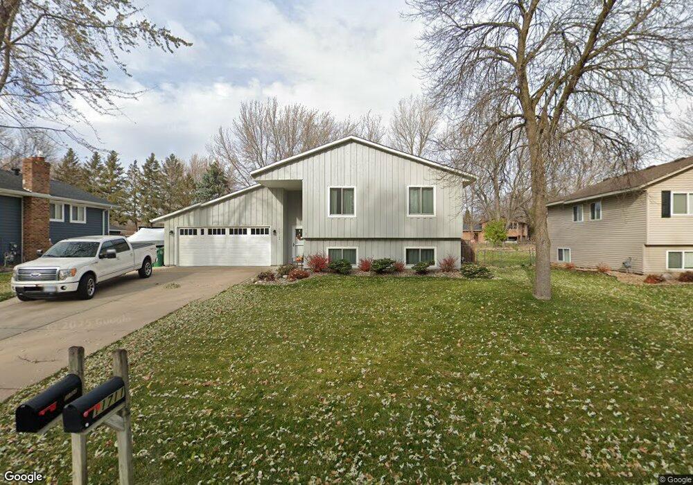 11722 99th Place N, Maple Grove, MN 55369 - photo 1