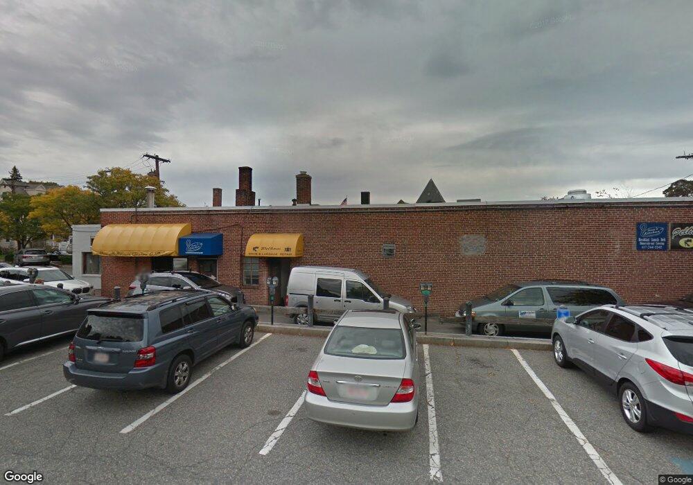 21 Pelham St, Newton, MA 02459 - photo 1