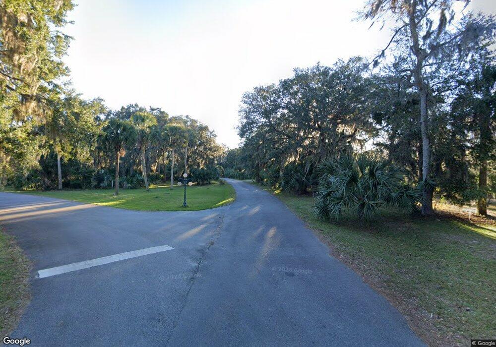 103 Seabreeze Dr SE, Darien, GA 31305 - photo 1