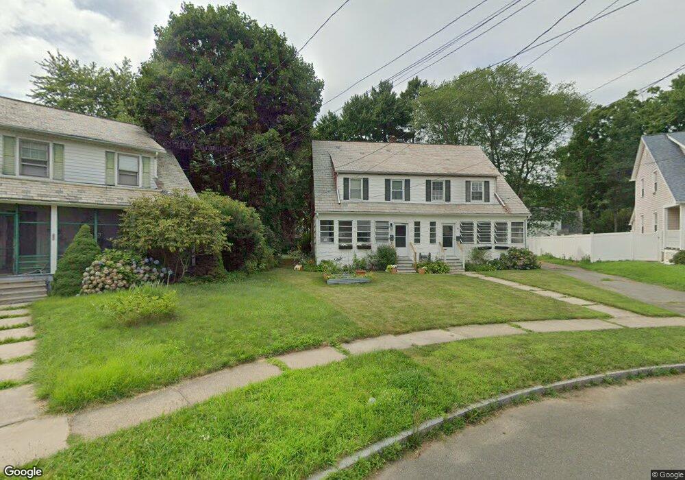 39 Washington Cir, West Hartford, CT 06119 - photo 1