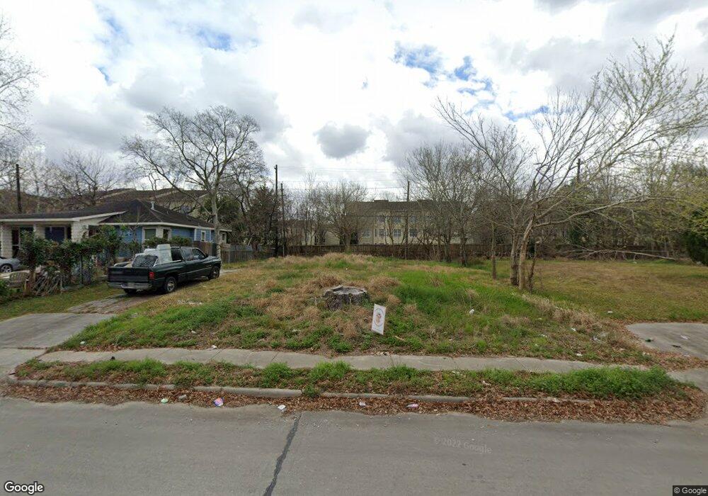 6027 Beekman Rd, Houston, TX 77021 - photo 1