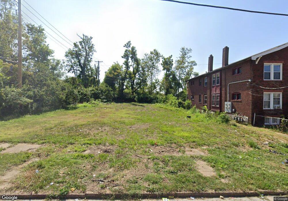 4416 Rosalie St, Saint Louis, MO 63115 - photo 1