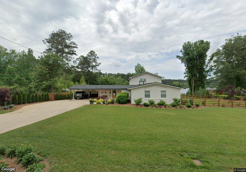 135 Canterbury Dr, Carrollton, GA 30117 - photo 1