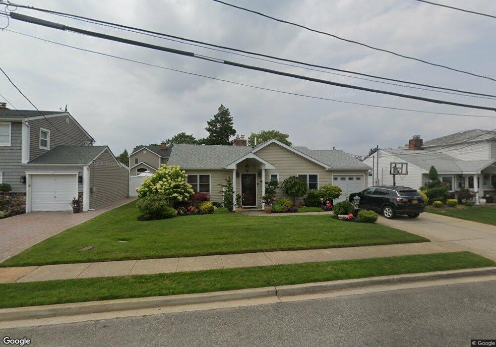 115 Brighton Way, Merrick, NY 11566 - photo 1