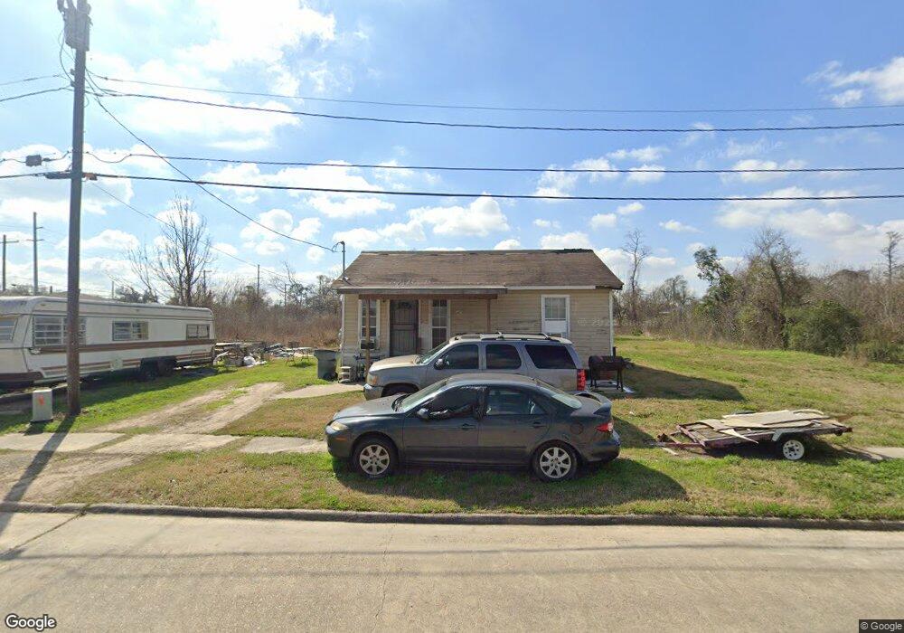 1724 Medora St, Lake Charles, LA 70601 - photo 1