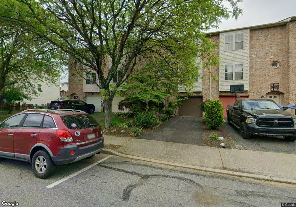 334 W 2nd St, Alburtis, PA 18011 - photo 1