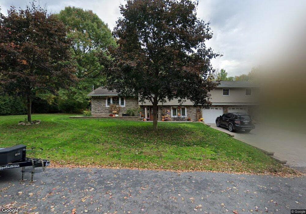 850 Elm St, Olyphant, PA 18447 - photo 1