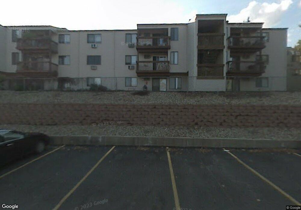 185 Woodland Dr, Cromwell, CT 06416 - photo 1