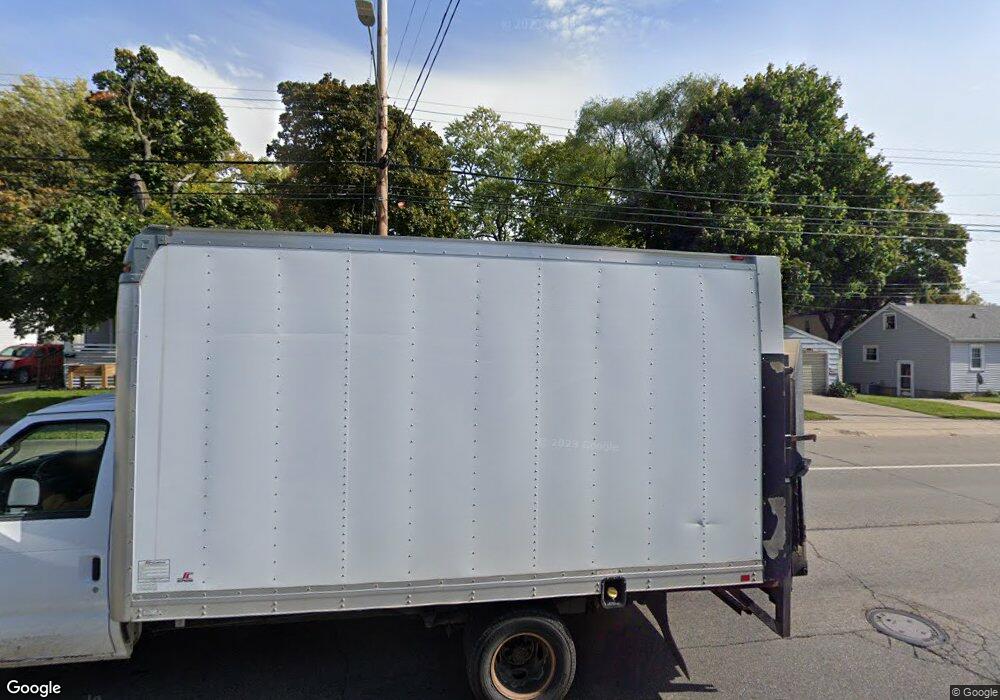 1721 S Mlk Blvd, Lansing, MI 48910 - photo 1