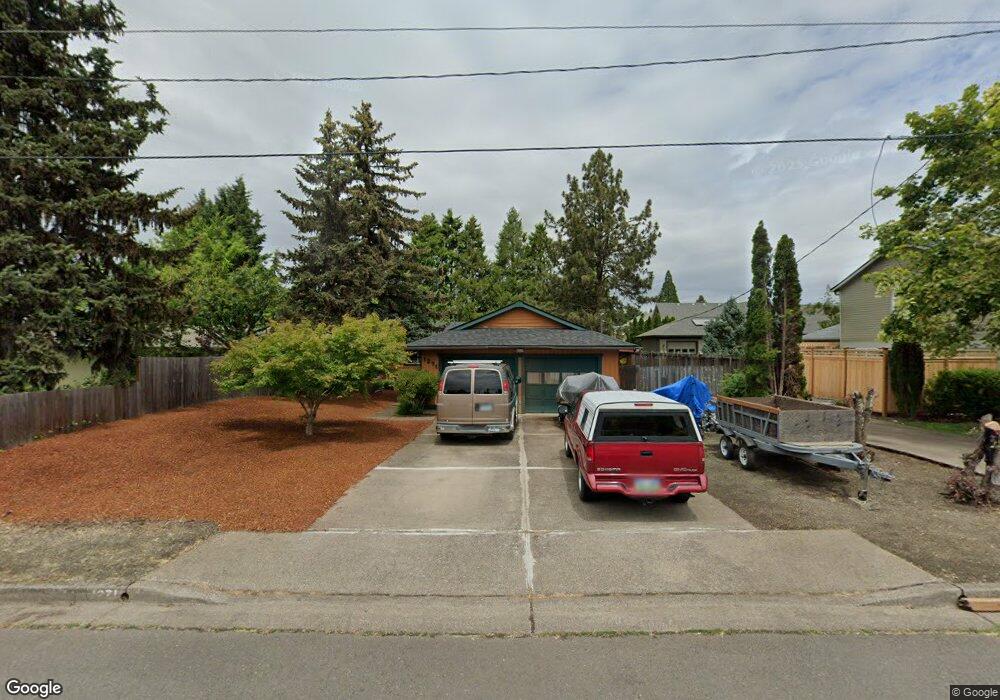 1271 Crenshaw Rd, Eugene, OR 97401 - photo 1