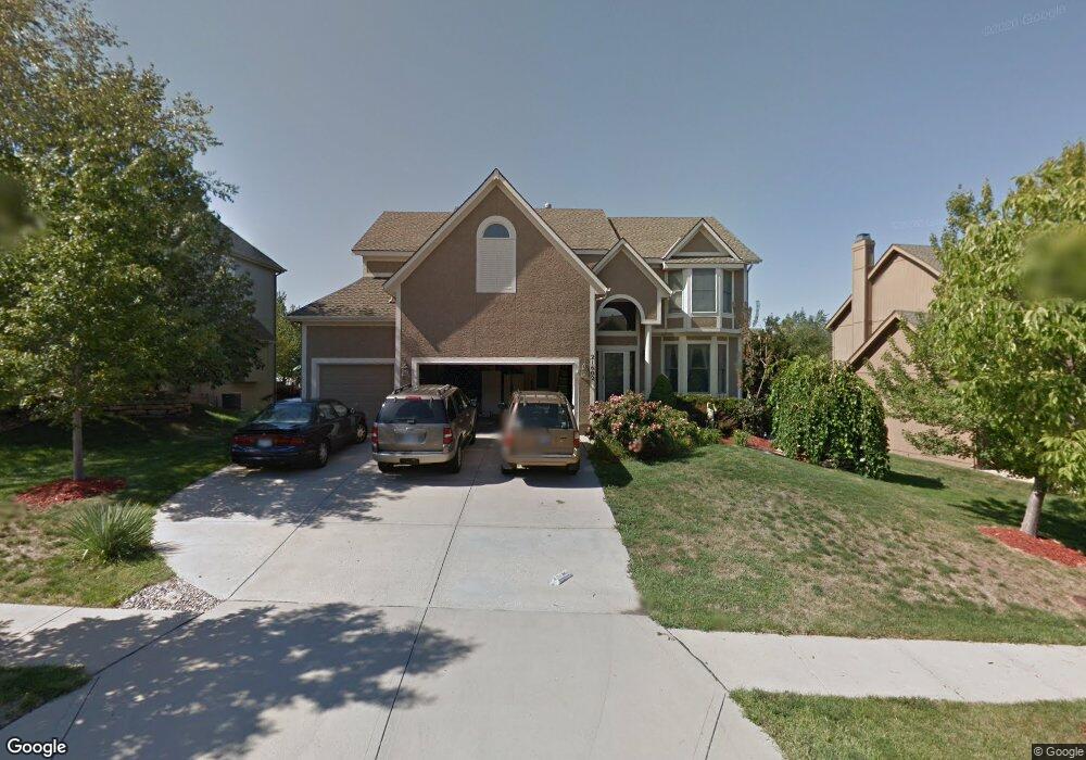 21602 W 99th St, Lenexa, KS 66220 - photo 1