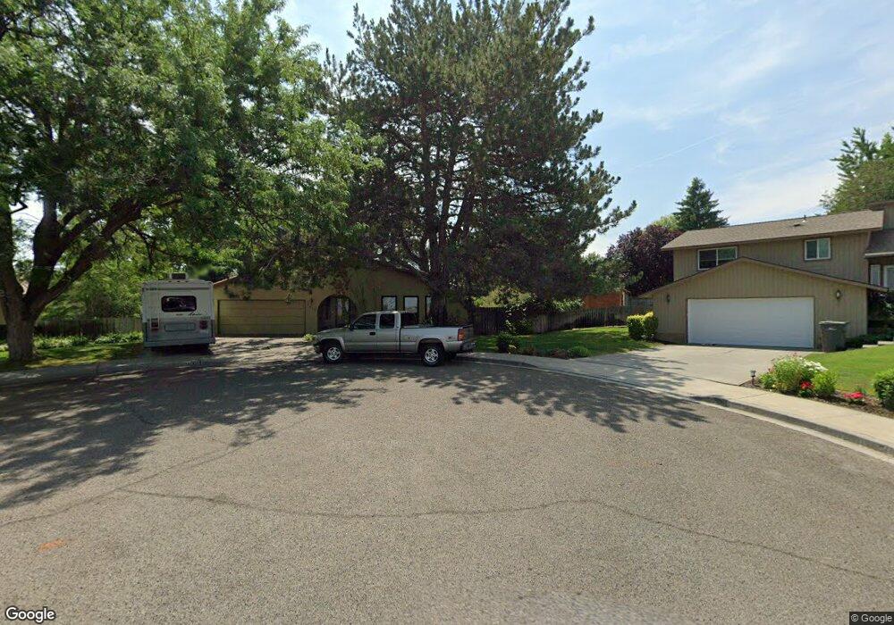 1515 S Perry Ct, Kennewick, WA 99338 - photo 1