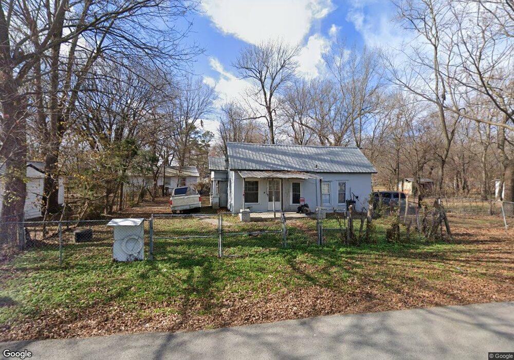 1364 N Williams Ave, Watts, OK 74964 - photo 1