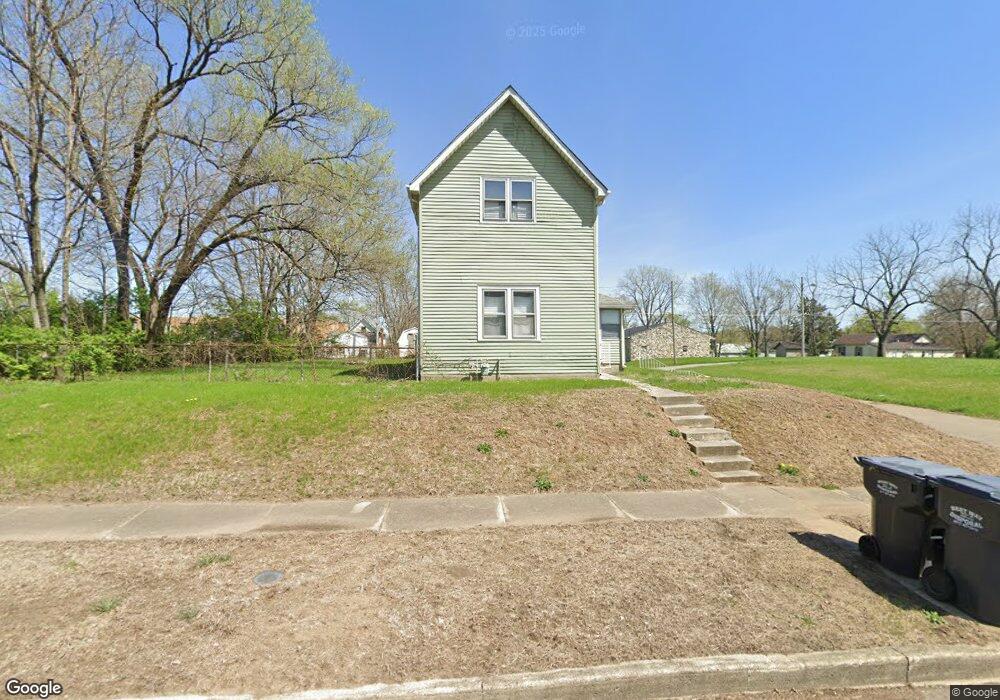 1926 Locust St, Anderson, IN 46016 - photo 1