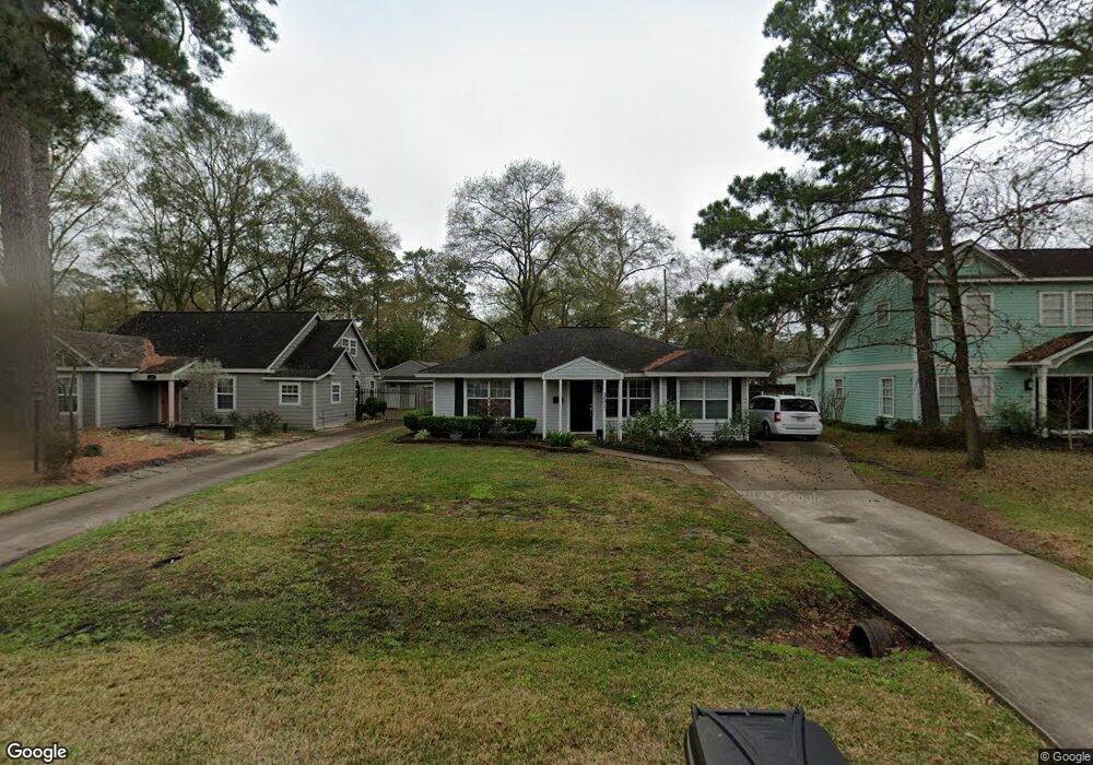 1571 Sue Barnett Dr, Houston, TX 77018 - photo 1