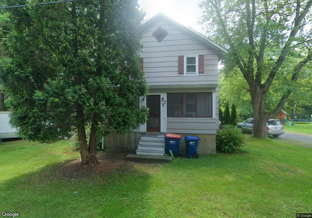 17 Mangham Way, Fairhaven, MA 02719 - photo 1