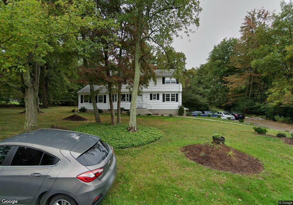 4 Redcoat Rd, Norwalk, CT 06850 - photo 1