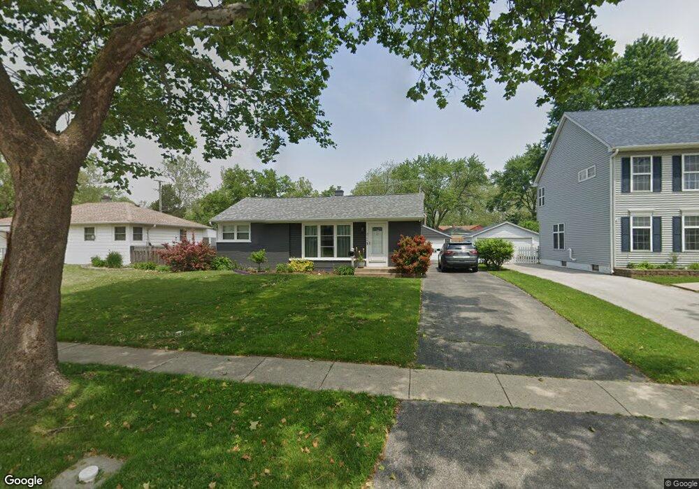 3706 Pheasant Dr, Rolling Meadows, IL 60008 - photo 1