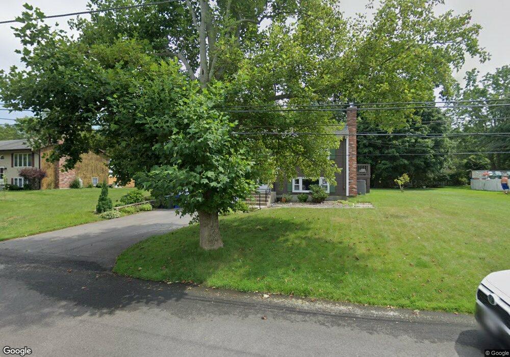 40 Terrace Dr, Bristol, RI 02809 - photo 1