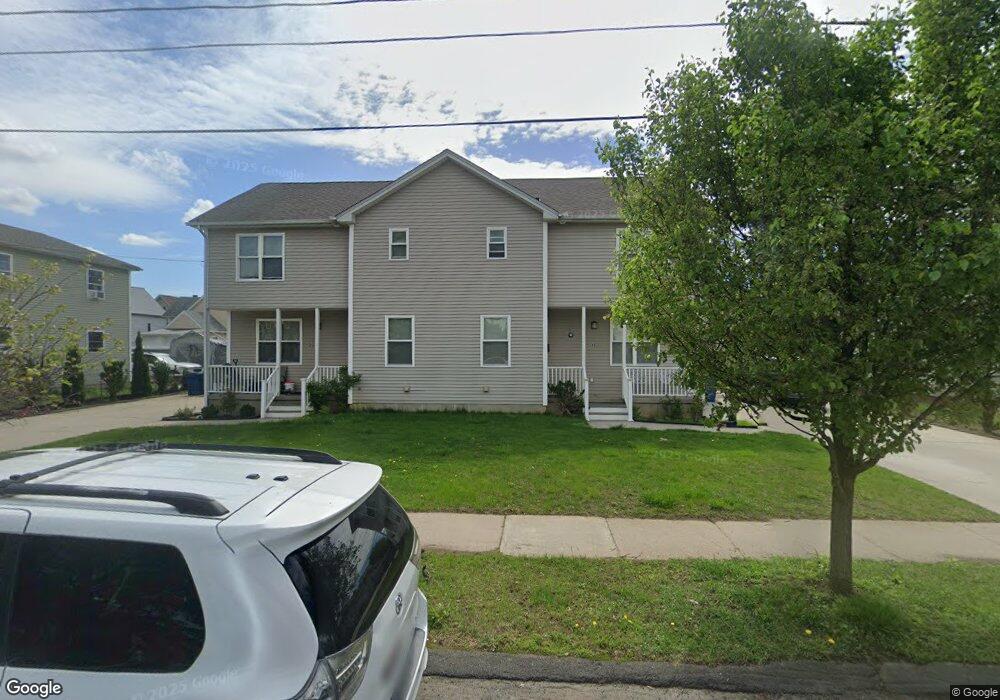 45 Merrick St, West Springfield, MA 01089 - photo 1