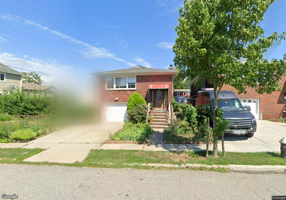 203 Chandler Ave, Staten Island, NY 10314 - photo 1