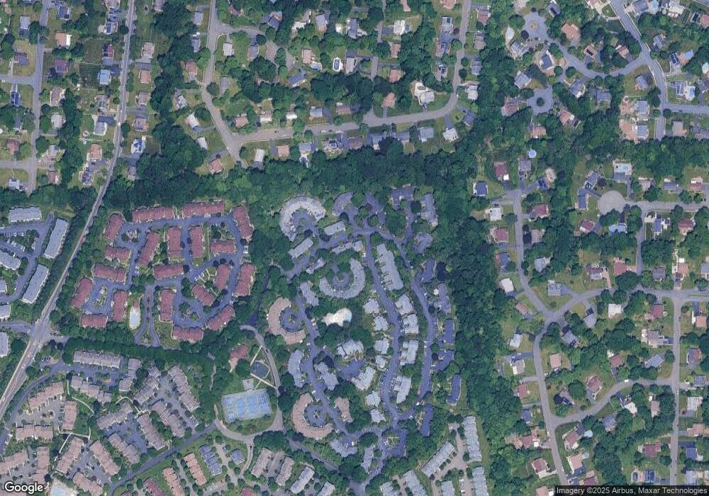 296 Treetop Cir unit 296, Nanuet, NY 10954 - photo 1