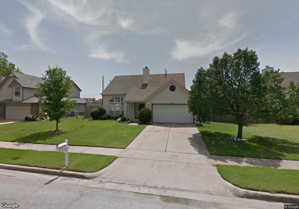 2609 W Montgomery St, Broken Arrow, OK 74012 - photo 1