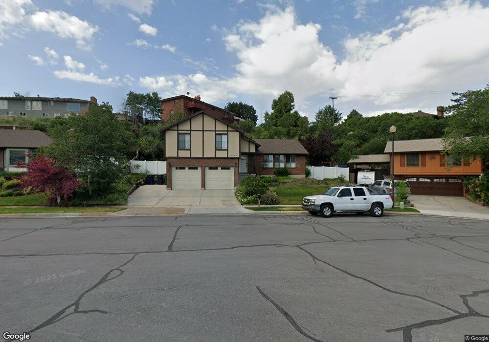 1956 Johnstone Cir, Sandy, UT 84093 - photo 1