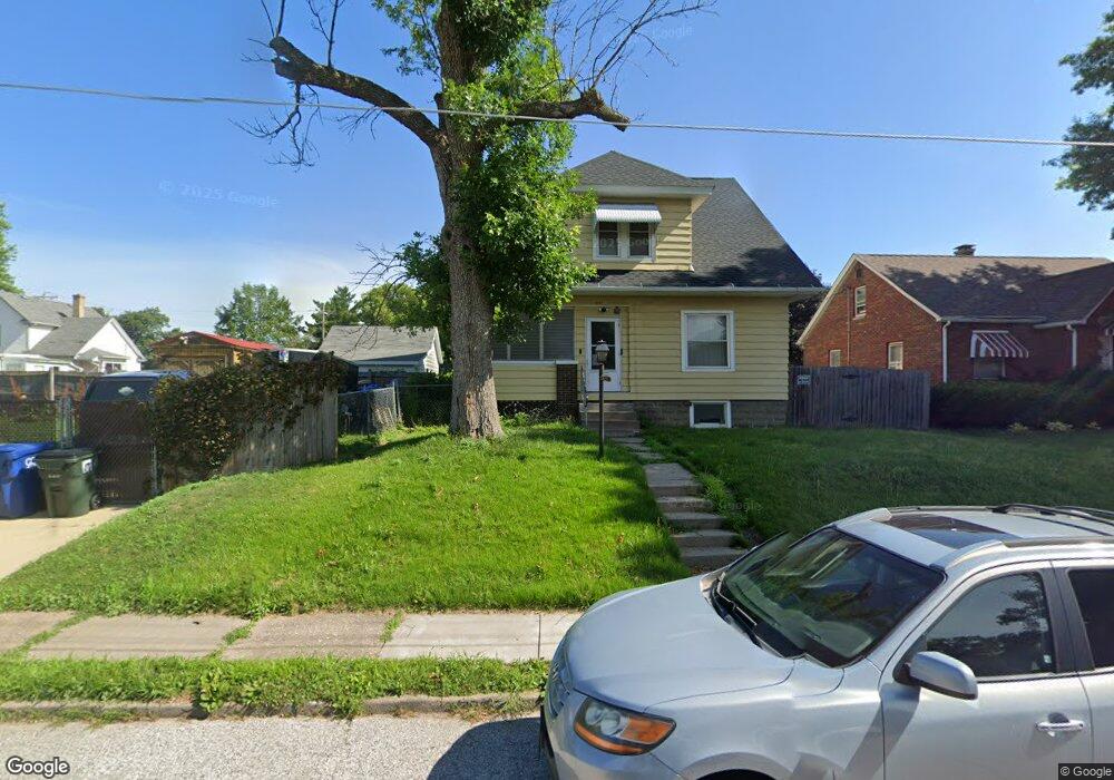 1640 W 16th St, Davenport, IA 52804 - photo 1