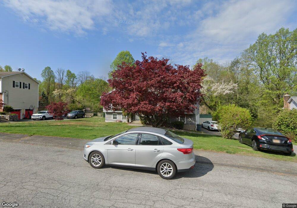 3005 Manor St, Yorktown Heights, NY 10598 - photo 1