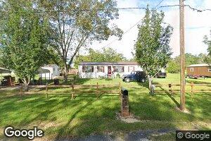 406 S Main St, Nicholls, GA 31554